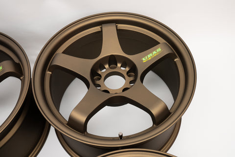 URAS NS01 17" 9J +30 (5x114.3)