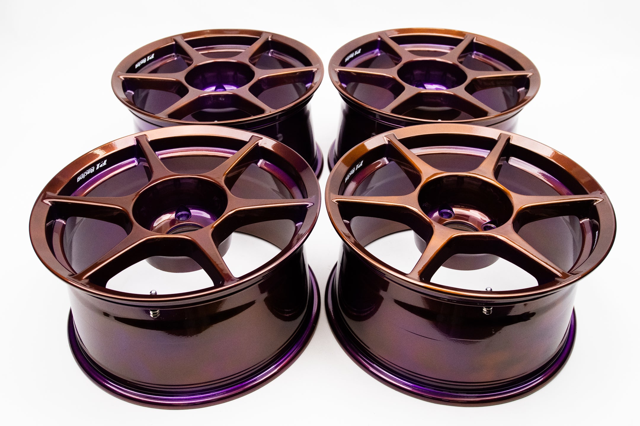 Buddy Club P1 Racing 17 × 9J +27-