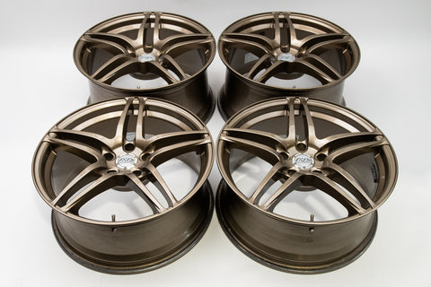 Yokohama AVS Model 5 18" 9J +35, 8J +30 (5x114.3)