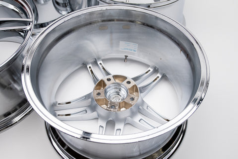 Yokohama AVS Model 5 18" 9J +35 (5x114.3) *Triple Chrome Plated*