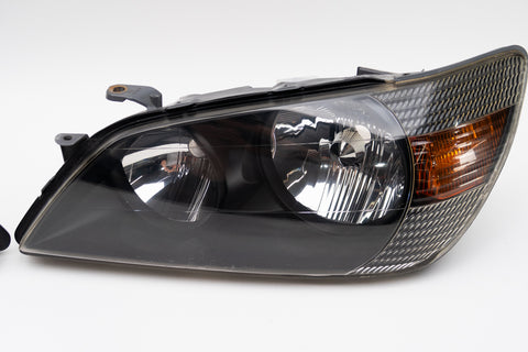 Toyota Altezza (SXE10/GXE10) Headlights